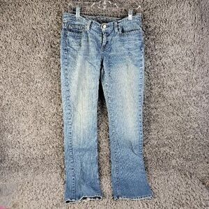 Abercrombie and Fitch women's Stretch 6R Jeans.‎ has 2 light stained on front...